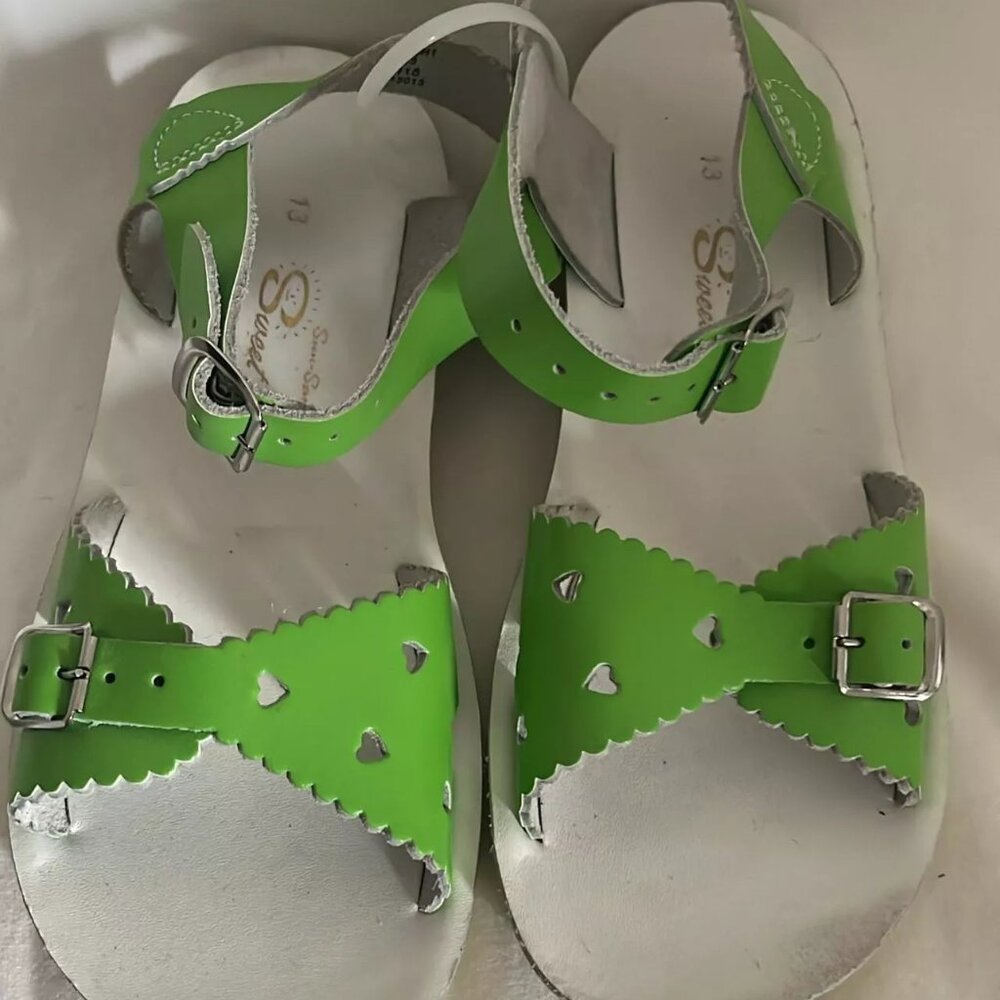 Salt Water Sandals Original Patent Leather Lime Green Little Kid Size US 13